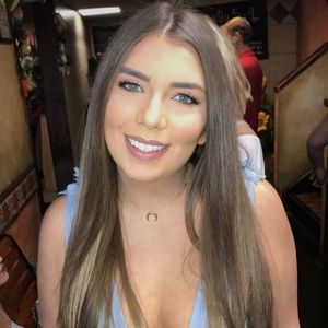 Meet your Posher, Virginia